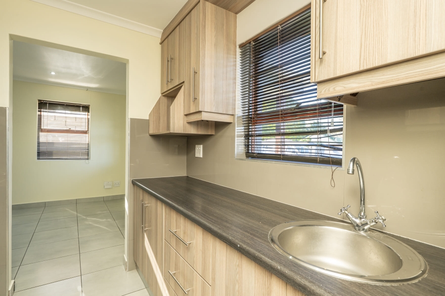 3 Bedroom Property for Sale in Protea Village Western Cape